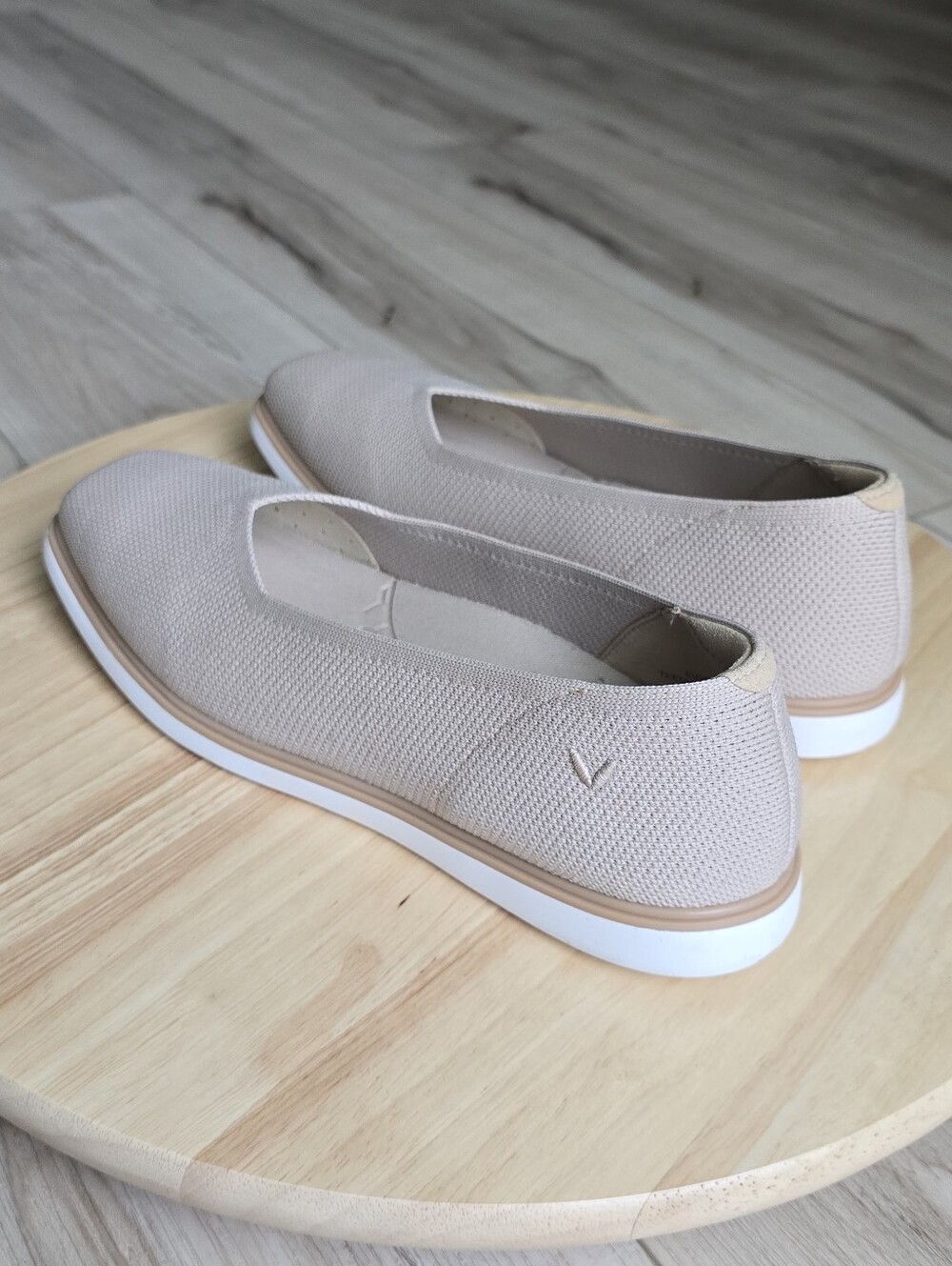 Viviaia Mabel Flats - Picture 10 of 14